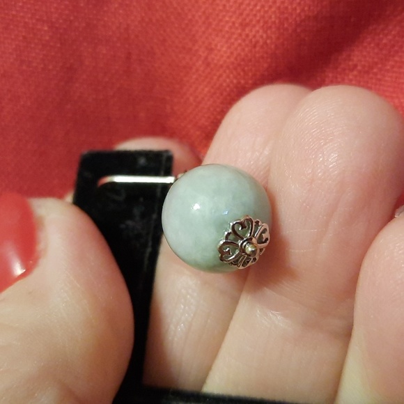 JADE STERLING SILVER EARRINGS. - Picture 4 of 8